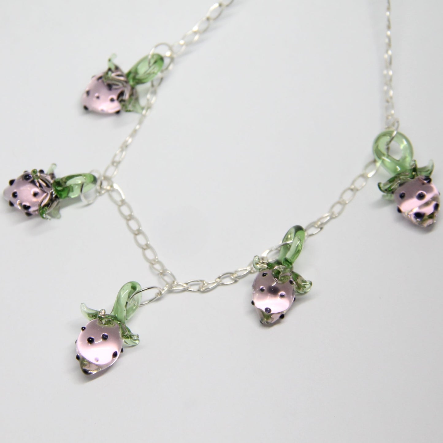 Collar Strawberry Bitter