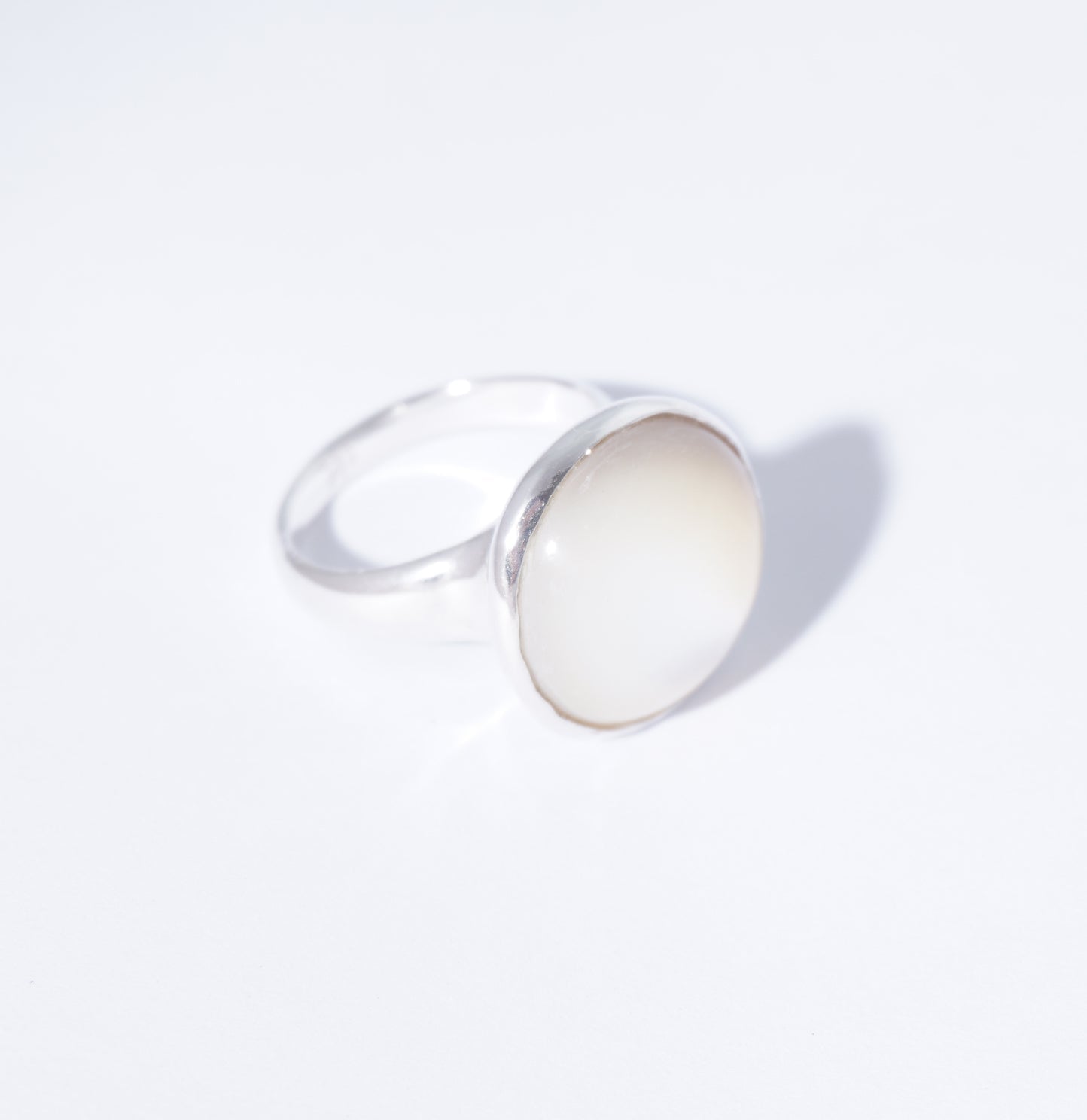 Anillo Luna Madre Perla