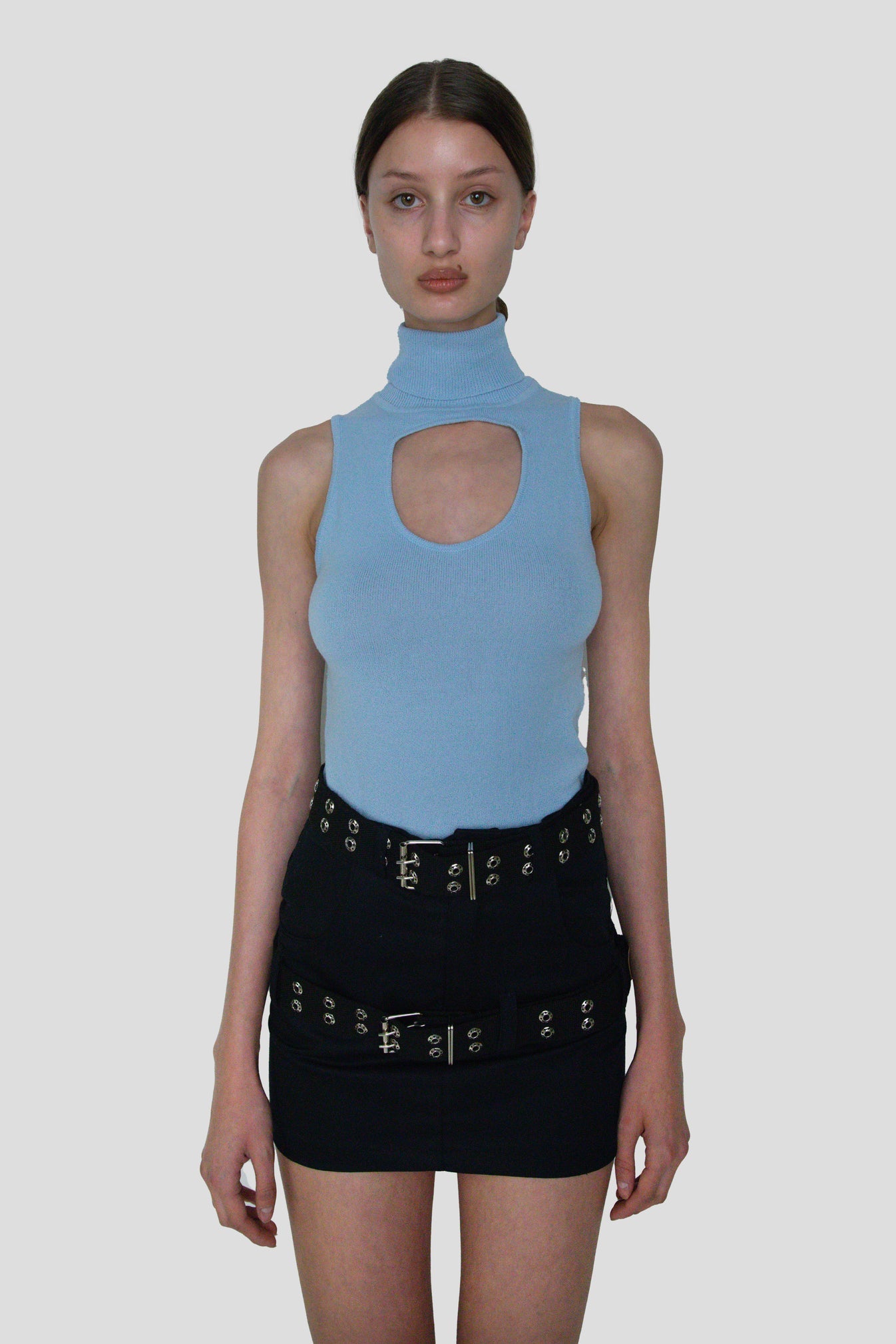 CIRCLE TURTLE NECK