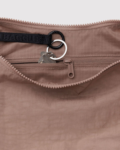 Medium Crescent Bag Toasted Almond